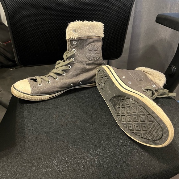 Leather converse woman’s size 7.5 - Picture 3 of 5